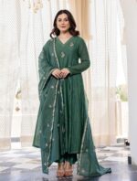 KLOSIA Women Embroidery Solid Anarkali Kurta and Pant Set with Dupatta - Image 3